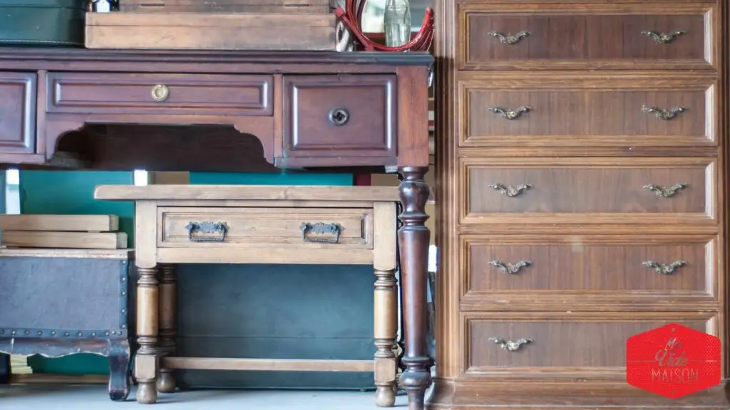 meubles anciens collection